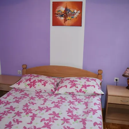 Bojovic Appartement *